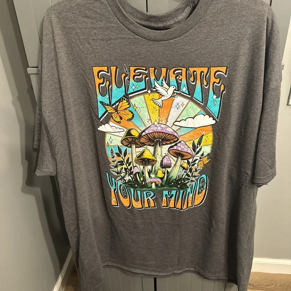 Elevate Your Mind Men's Gray T-shirt 3XL New